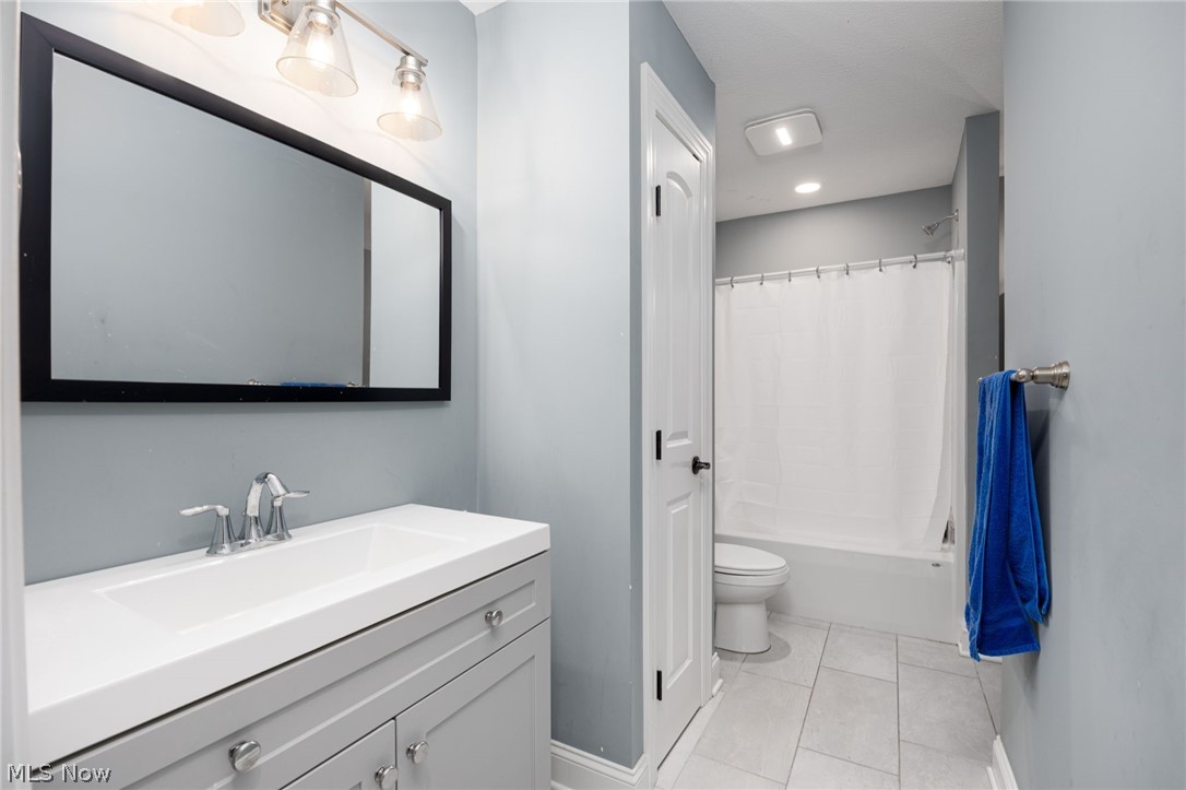 3984 Argyle Lane Medina OH 44256