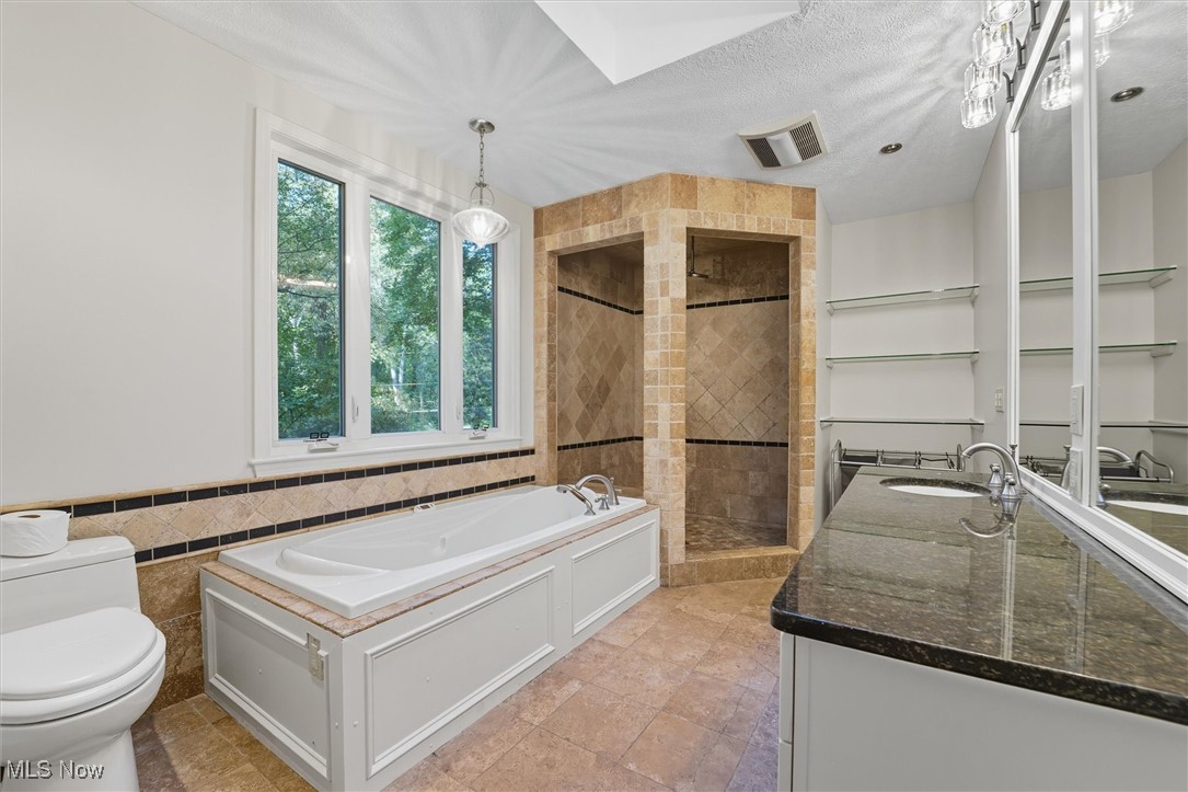 11884 Frost Road Mantua OH 44255