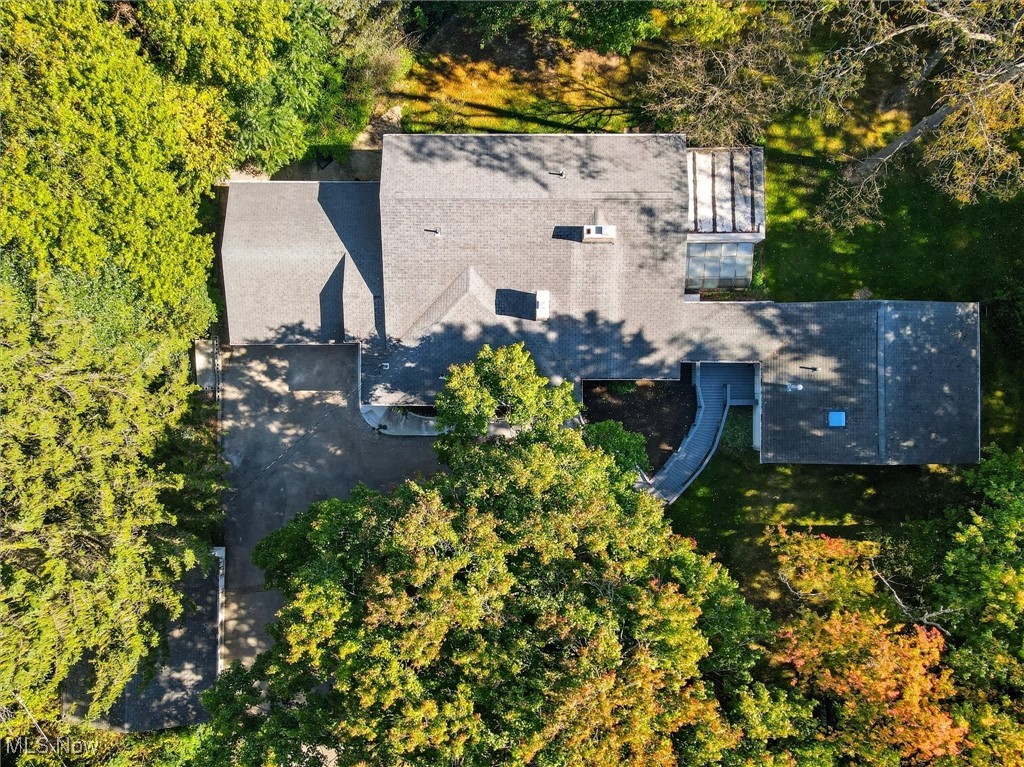 11884 Frost Road Mantua OH 44255