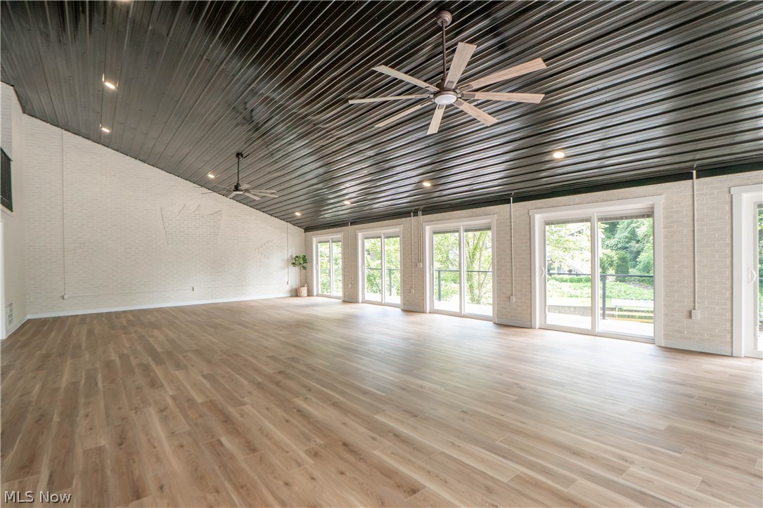 4567 Rex Lake Drive New Franklin OH 44319