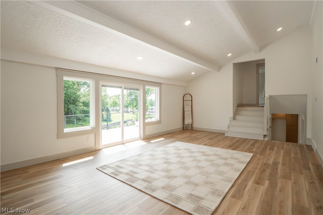 4567 Rex Lake Drive New Franklin OH 44319