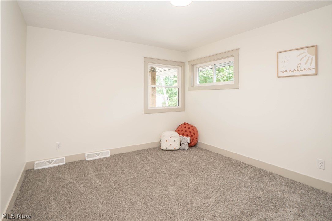 4567 Rex Lake Drive New Franklin OH 44319