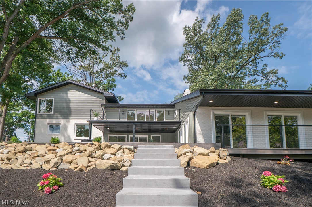 4567 Rex Lake Drive New Franklin OH 44319