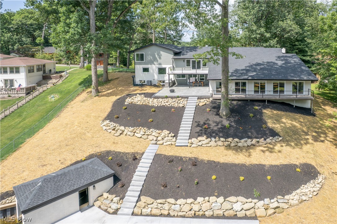 4567 Rex Lake Drive New Franklin OH 44319