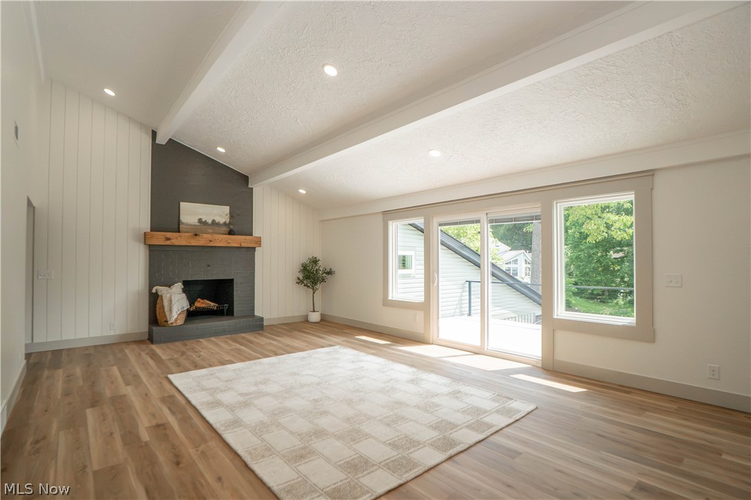 4567 Rex Lake Drive New Franklin OH 44319