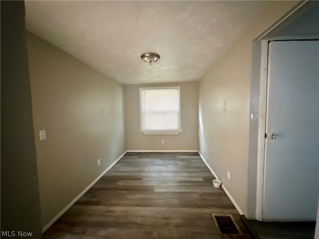 3349 W 63rd Cleveland OH 44102