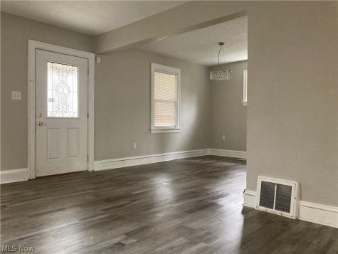 1499 Beardsley Street Akron OH 44301