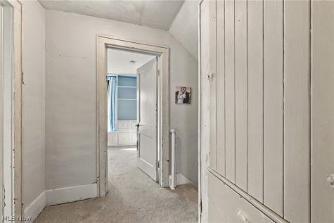 13790 Spring Street Burton OH 44021