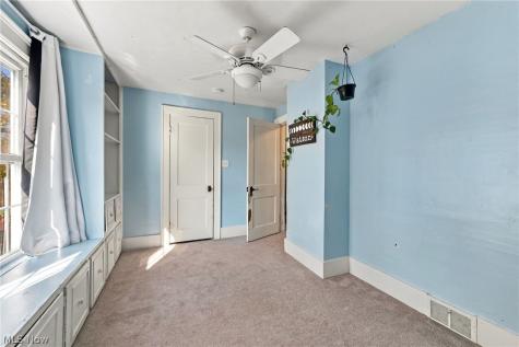 13790 Spring Street Burton OH 44021