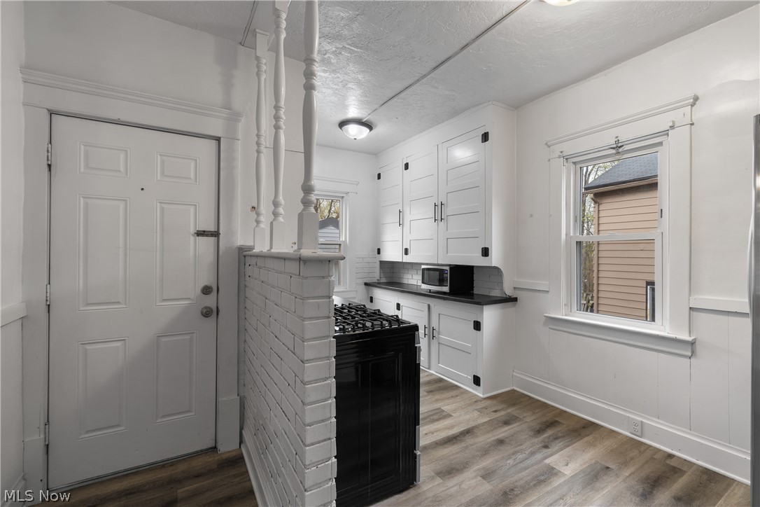 32 Penfield Avenue Akron OH 44310