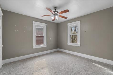 32 Penfield Avenue Akron OH 44310
