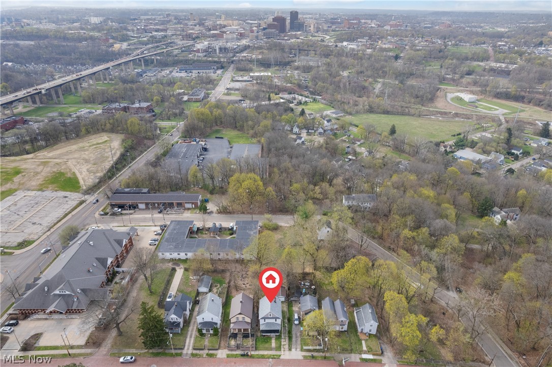 32 Penfield Avenue Akron OH 44310