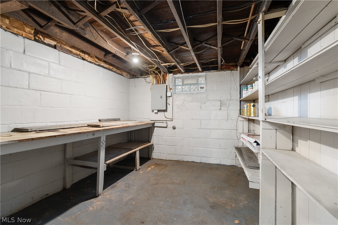 32 Penfield Avenue Akron OH 44310