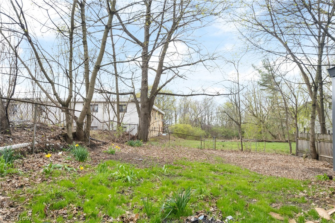 32 Penfield Avenue Akron OH 44310