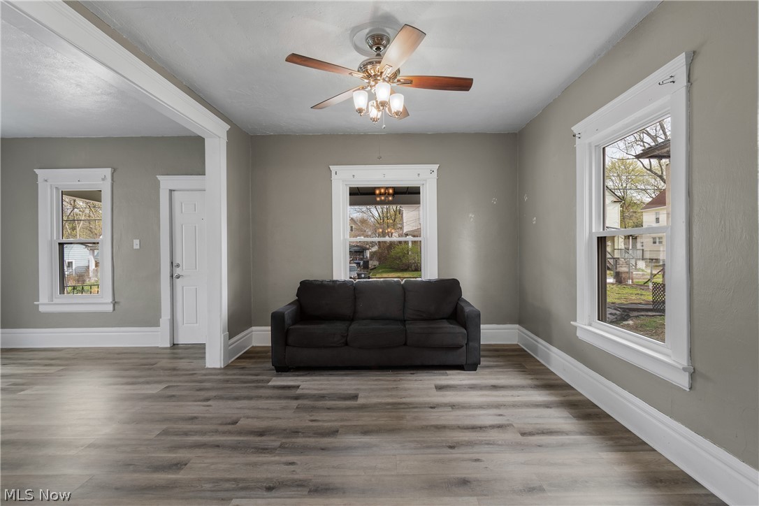 32 Penfield Avenue Akron OH 44310