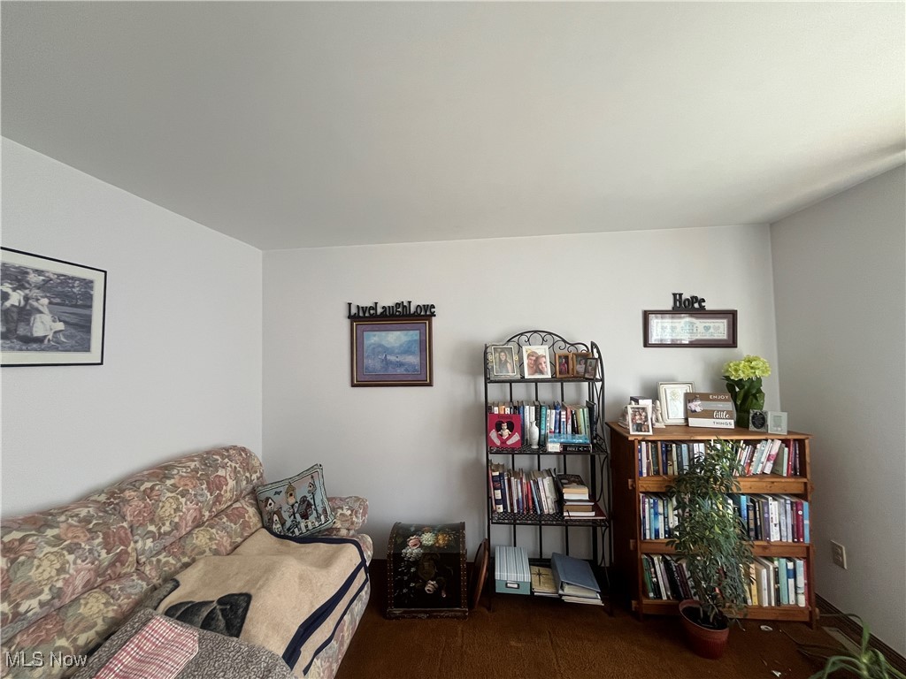 3845 Holbein Drive Zanesville OH 43701