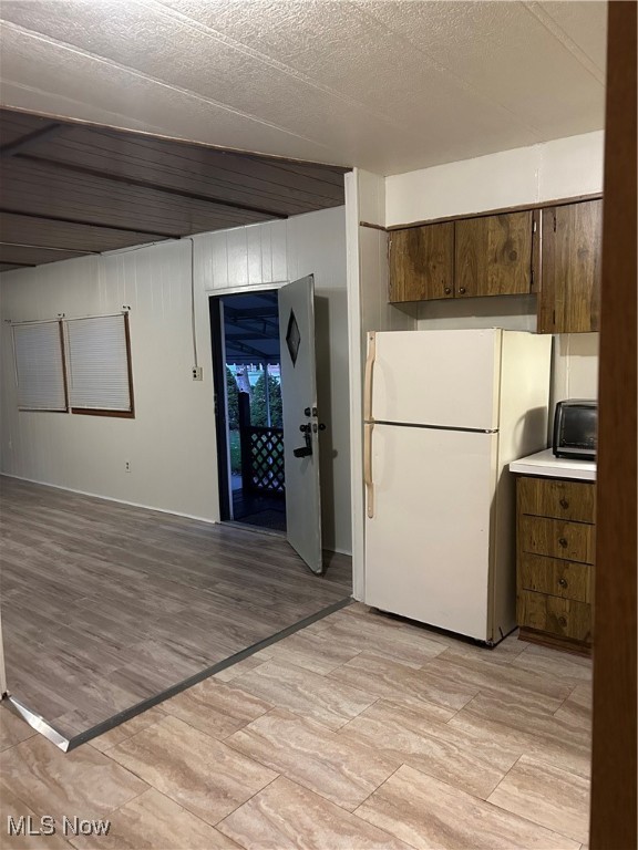 125 Lakeside Way Warren OH 44481