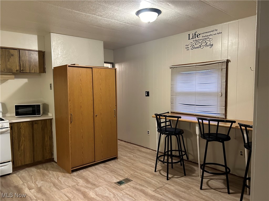 125 Lakeside Way Warren OH 44481