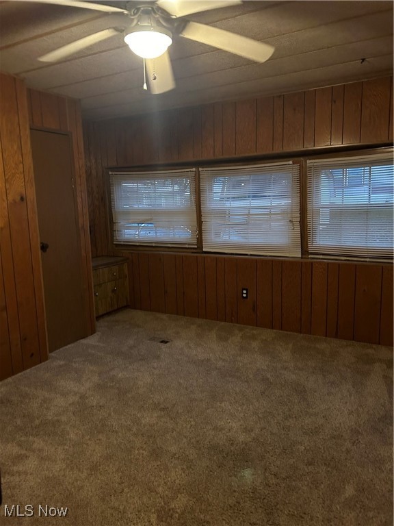 125 Lakeside Way Warren OH 44481