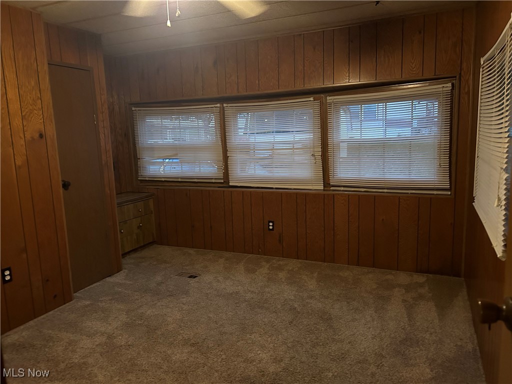 125 Lakeside Way Warren OH 44481