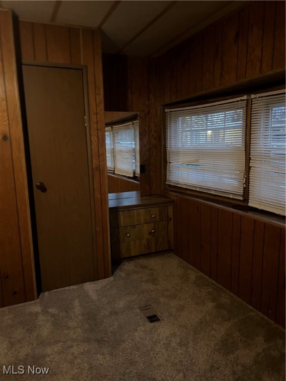 125 Lakeside Way Warren OH 44481