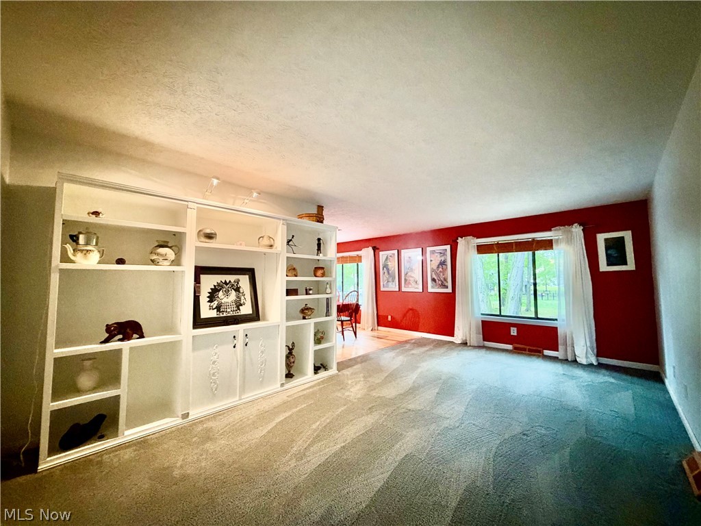 2181 Woodlawn Circle Stow OH 44224