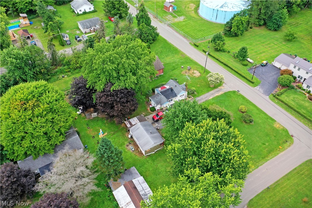 8114 W Lincoln Street NE Masury OH 44438