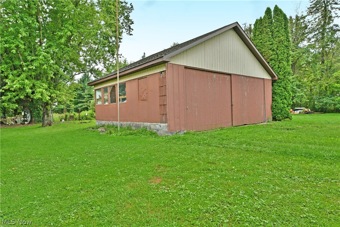 8114 W Lincoln Street NE Masury OH 44438