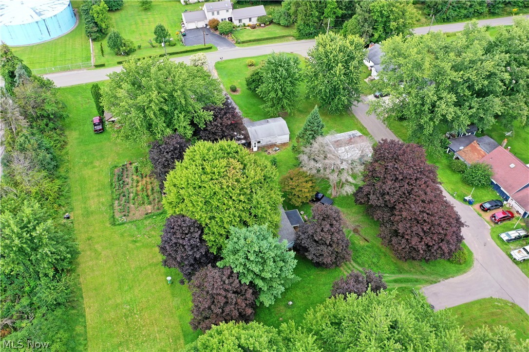 8114 W Lincoln Street NE Masury OH 44438