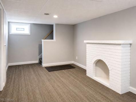 4172 Ridgeview Road Cleveland OH 44144