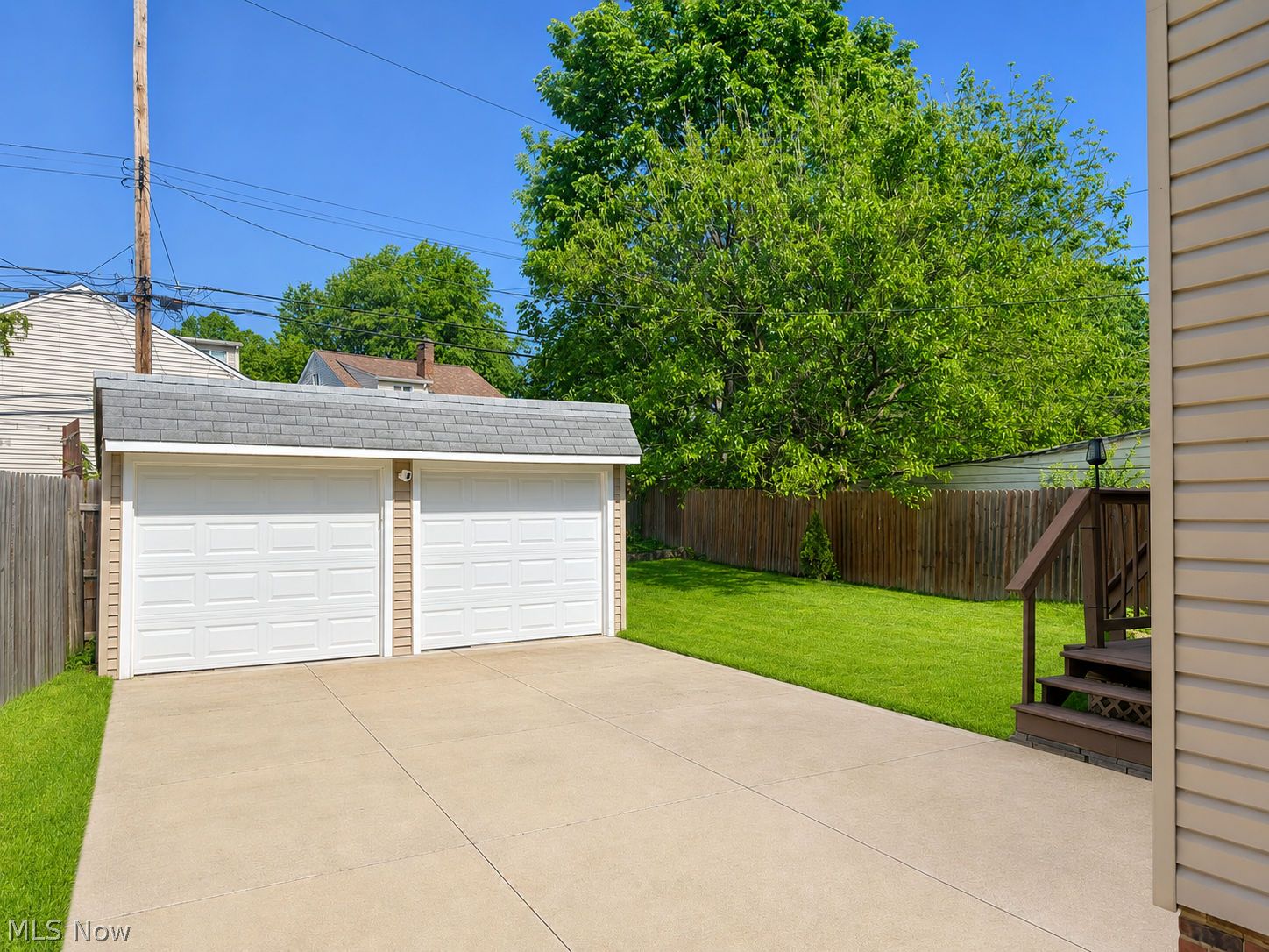 4172 Ridgeview Road Cleveland OH 44144