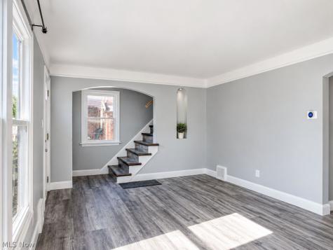4172 Ridgeview Road Cleveland OH 44144