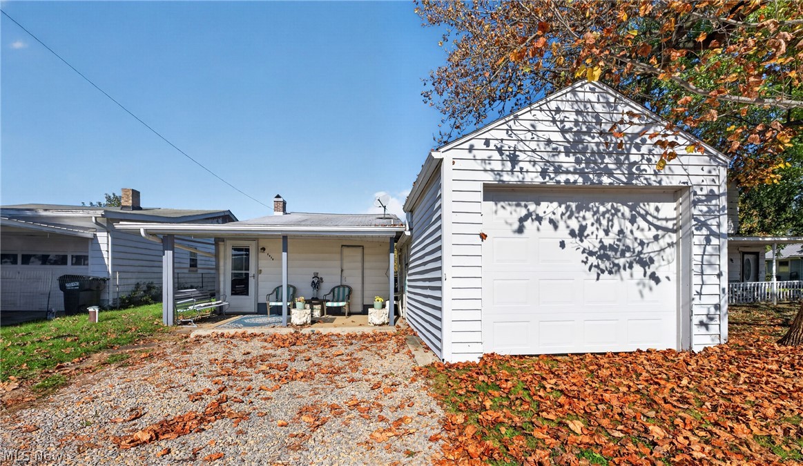2839 Riverside Park Road SE Uhrichsville OH 44683