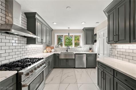 21351 Almar Shaker Heights OH 44122