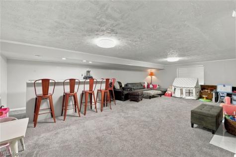 21351 Almar Shaker Heights OH 44122