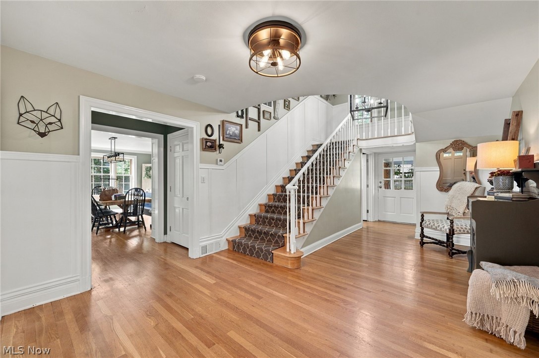 21351 Almar Shaker Heights OH 44122