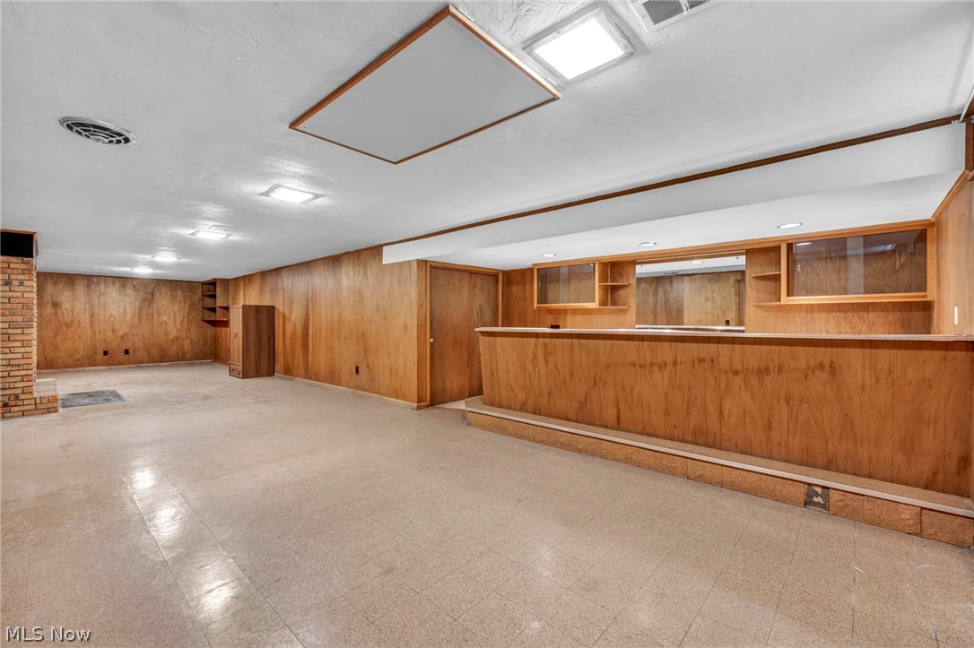 10910 Edgepark Drive Garfield Heights OH 44125