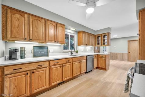 10910 Edgepark Drive Garfield Heights OH 44125