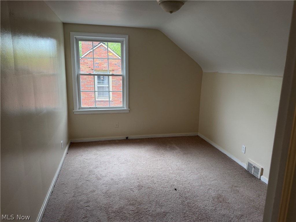 2304 Glendon Road University Heights OH 44118