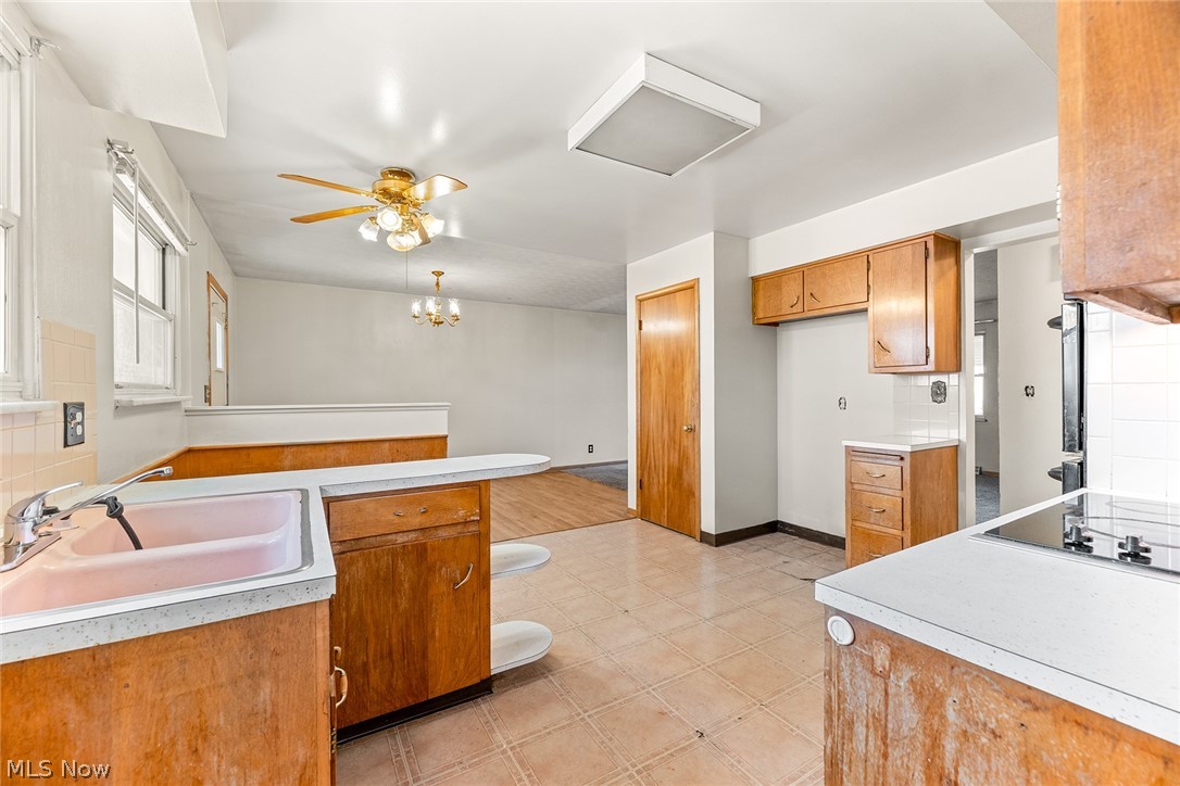 189 Owosso Avenue Akron OH 44333