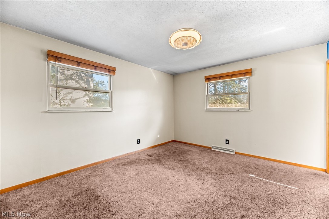 189 Owosso Avenue Akron OH 44333
