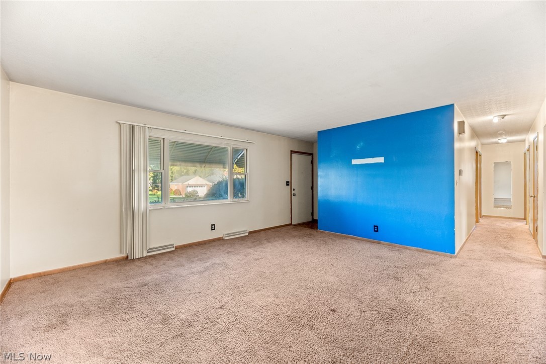 189 Owosso Avenue Akron OH 44333