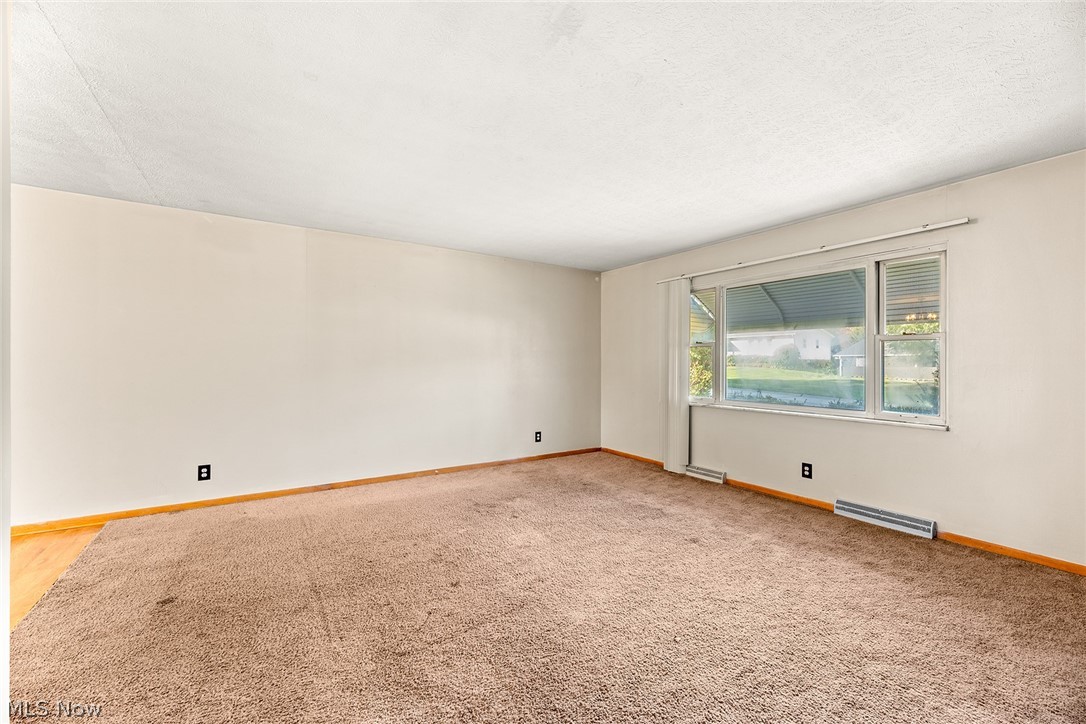 189 Owosso Avenue Akron OH 44333