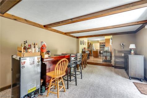 740 Thelma Drive Wadsworth OH 44281