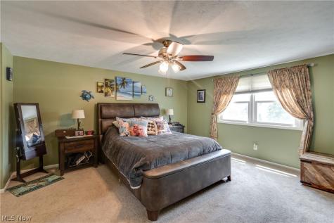 740 Thelma Drive Wadsworth OH 44281