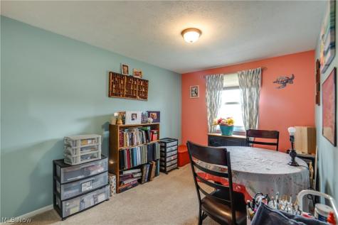 740 Thelma Drive Wadsworth OH 44281