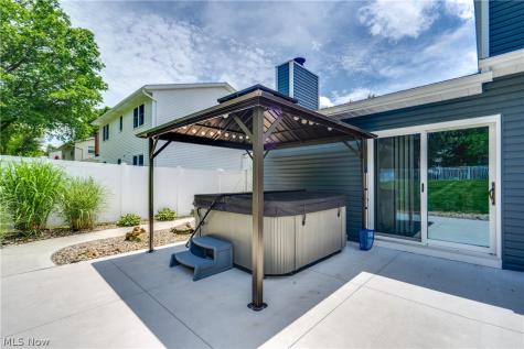740 Thelma Drive Wadsworth OH 44281