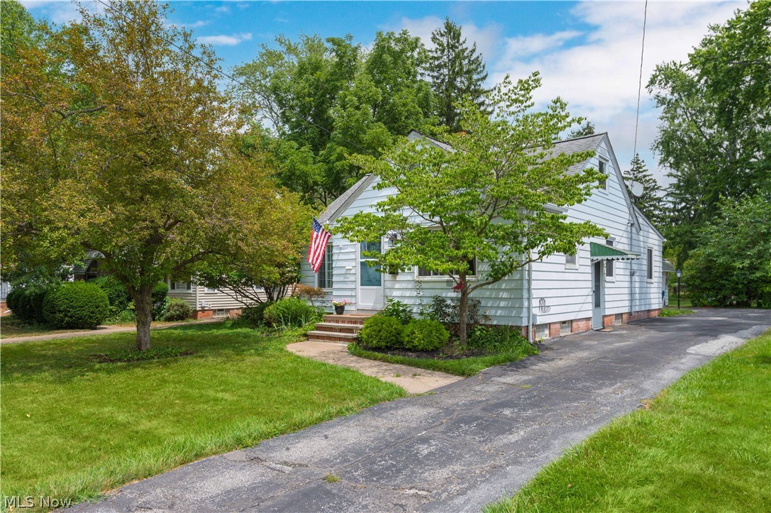 4089 W 229th Street Fairview Park OH 44126