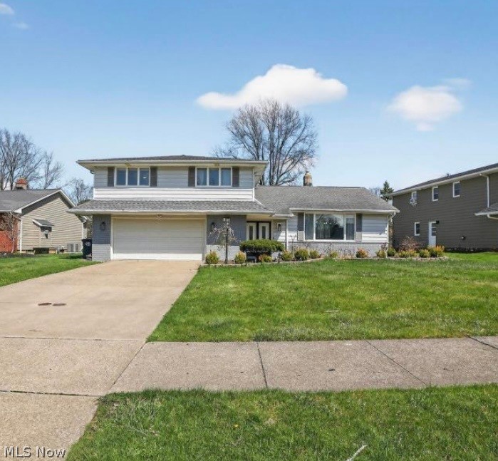 1905 Camberly Drive Lyndhurst OH 44124