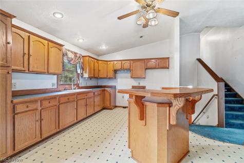 1421 44th Street NE Canton OH 44714